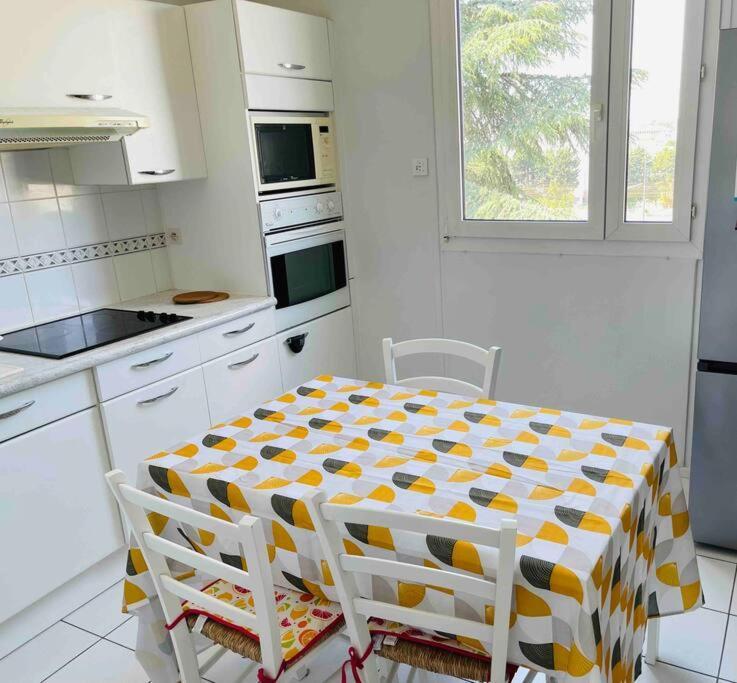 Appartement Place Verdun - トゥール エクステリア 写真